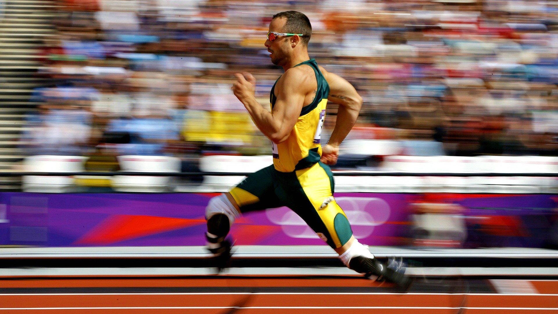 霍勒迪谈防守轮转中沟通起到决定作用,霍勒迪防守教学